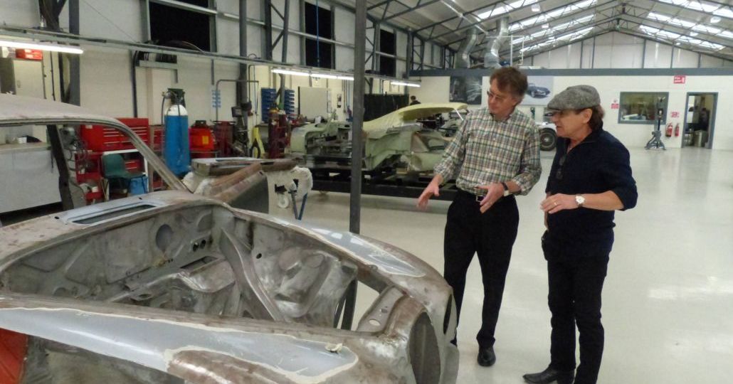 CMCs-Nick-Goldthorp-shows-Brian-Johnson-around-the-workshops1-1030x773